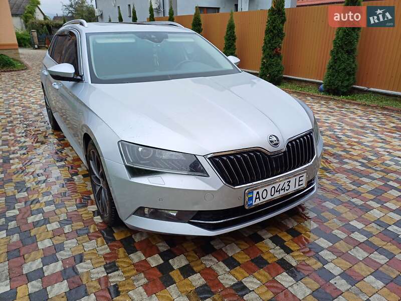 Универсал Skoda Superb 2016 в 