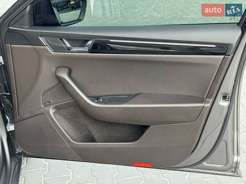 Лифтбек Skoda Superb 2018 в Луцке