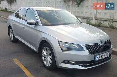 Лифтбек Skoda Superb 2018 в Киеве