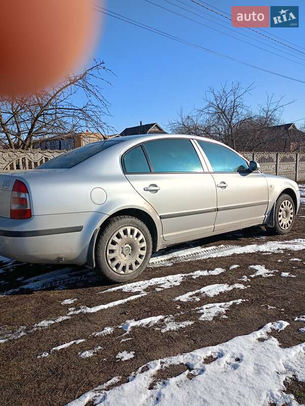 Лифтбек Skoda Superb 2007 в Полтаве