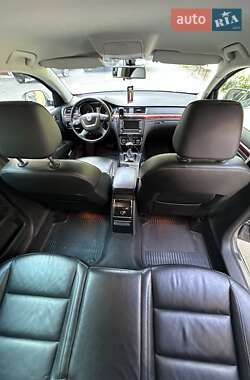 Универсал Skoda Superb 2012 в 