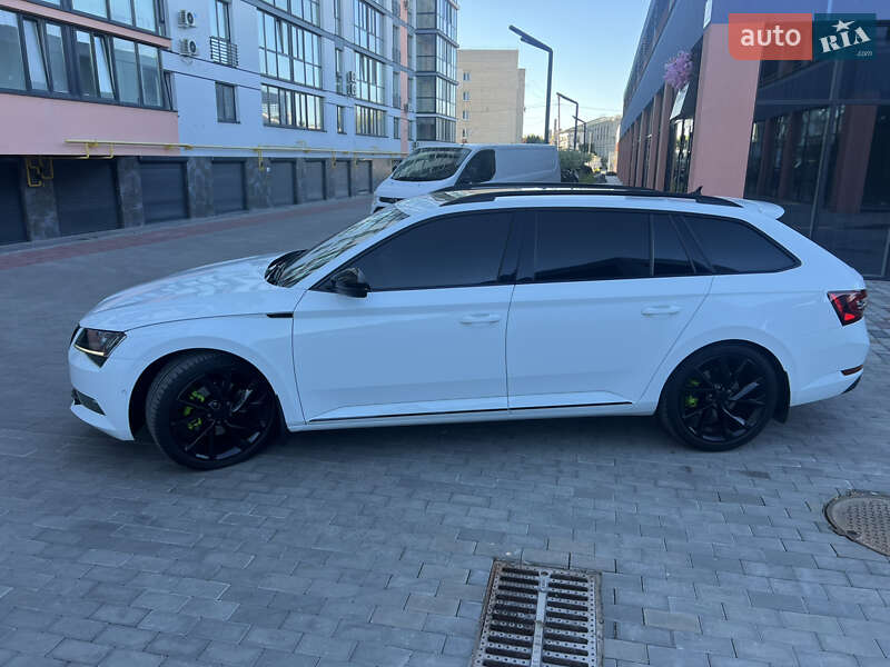 Универсал Skoda Superb 2017 в Луцке