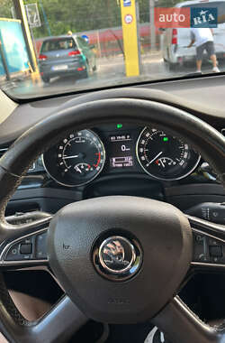 Универсал Skoda Superb 2014 в 