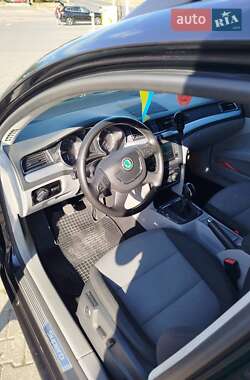 Универсал Skoda Superb 2012 в 