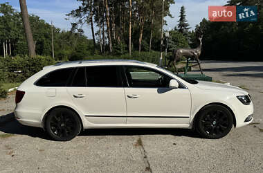 Универсал Skoda Superb 2014 в 
