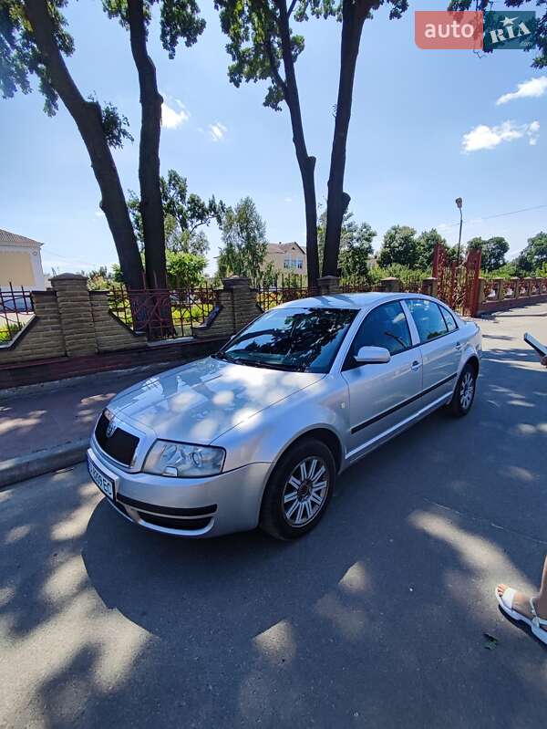 Ліфтбек Skoda Superb 2003 в Калинівці