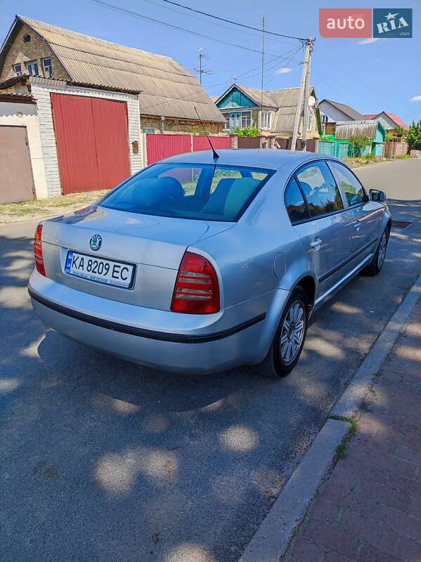 Ліфтбек Skoda Superb 2003 в Калинівці