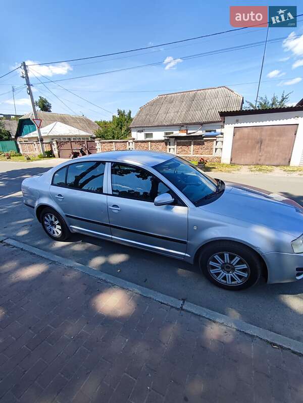 Ліфтбек Skoda Superb 2003 в Калинівці
