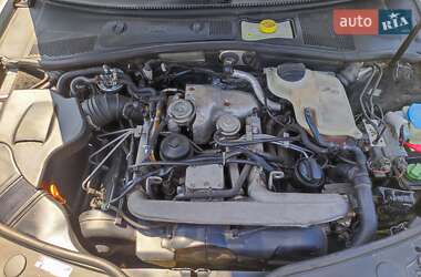 Лифтбек Skoda Superb 2003 в 