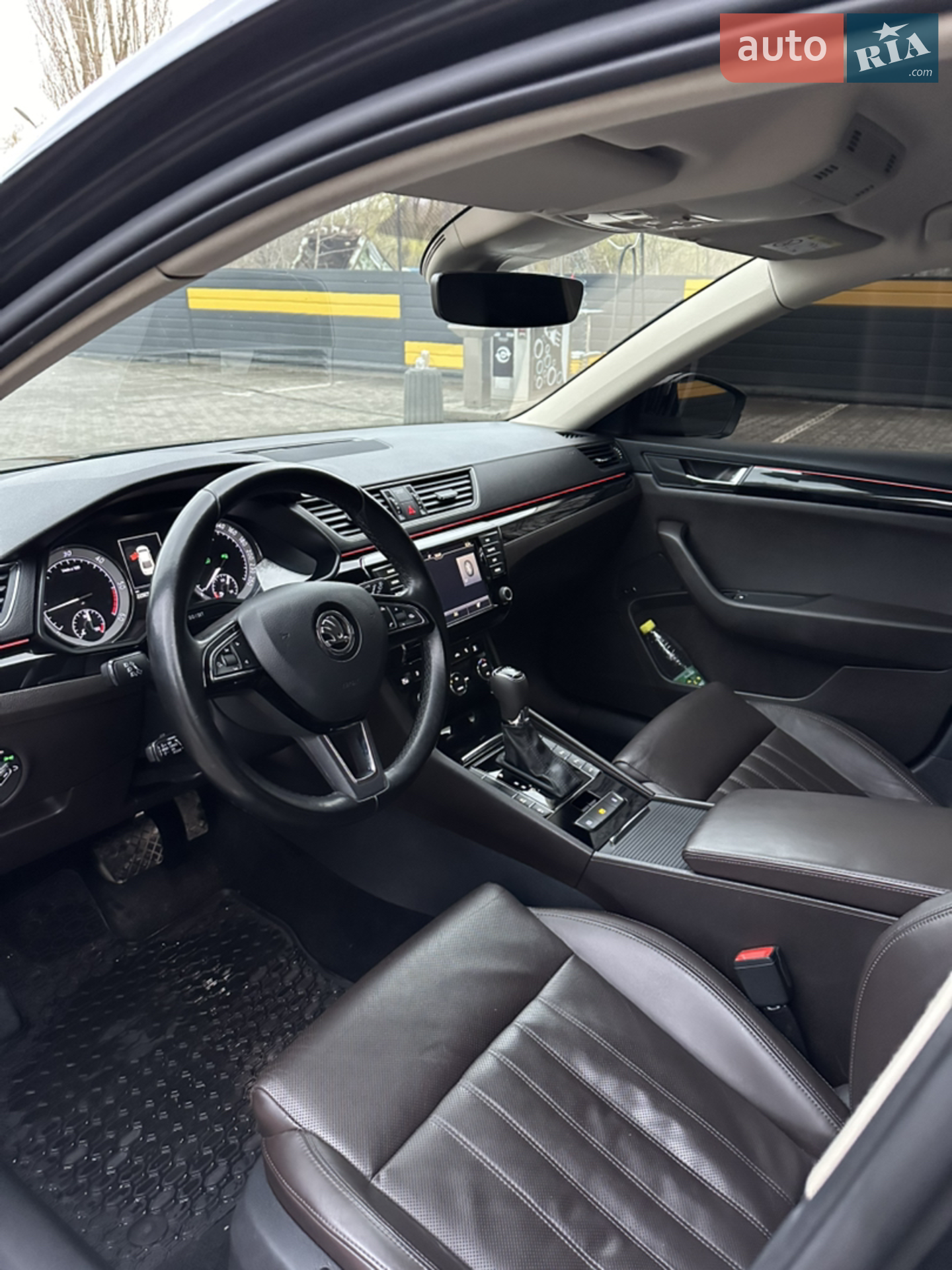 2016 Skoda Superb - мініатюра 17