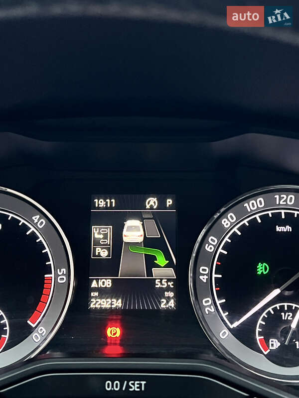 Лифтбек Skoda Superb 2016 в Жмеринке