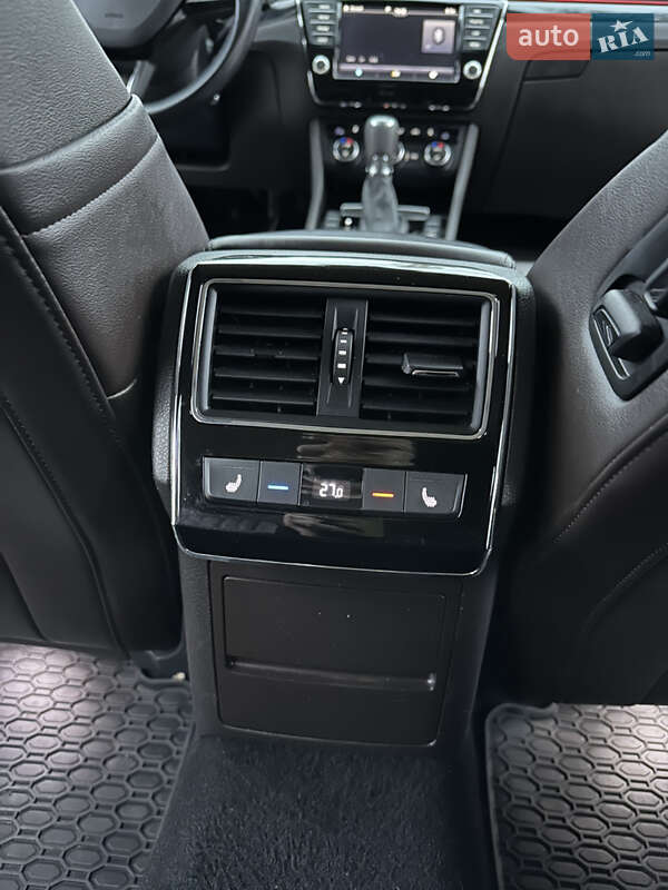 Лифтбек Skoda Superb 2016 в Жмеринке