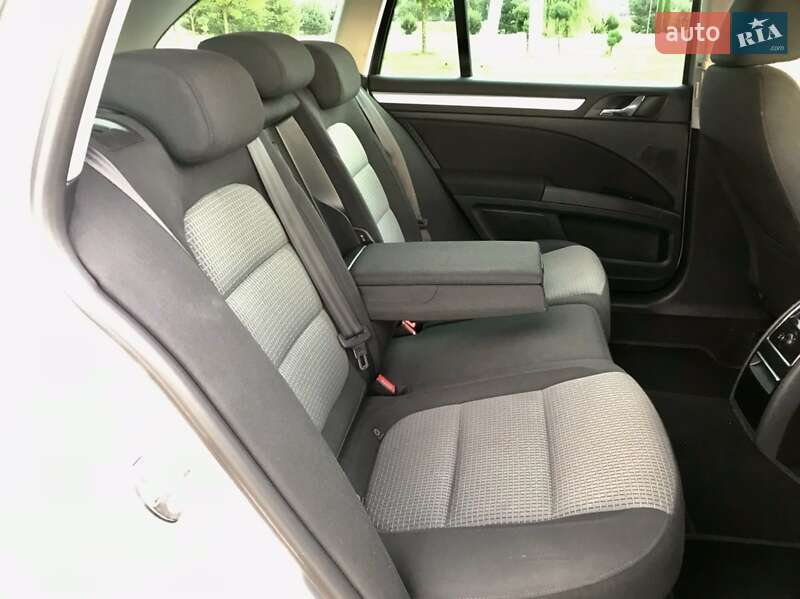 Універсал Skoda Superb 2013 в Тернополі