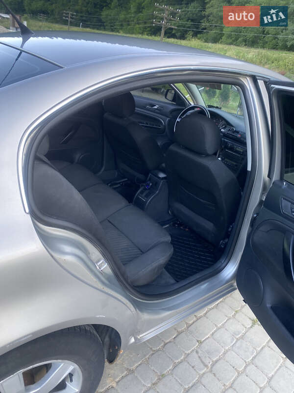 Лифтбек Skoda Superb 2006 в Ивано-Франковске