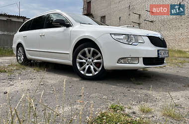 Універсал Skoda Superb 2012 в Ковелі