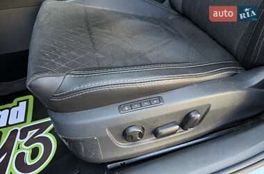 Лифтбек Skoda Superb 2019 в 