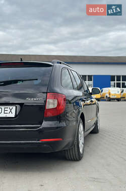 Универсал Skoda Superb 2011 в 