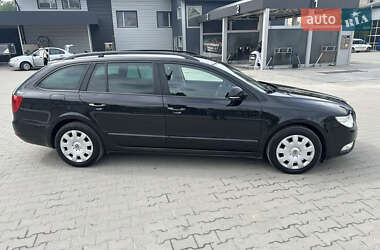 Универсал Skoda Superb 2011 в 