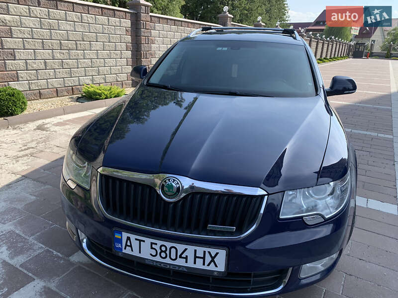 Skoda Superb 2011