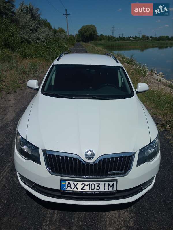 Универсал Skoda Superb 2014 в Слобожанском