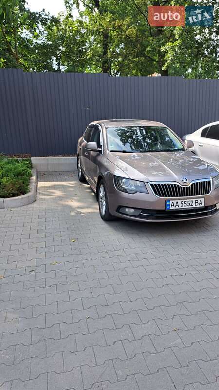 Skoda Superb 2013 Skoda Superb 2013