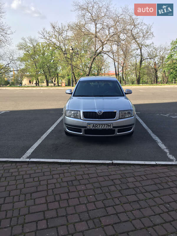 Skoda Superb 2006
