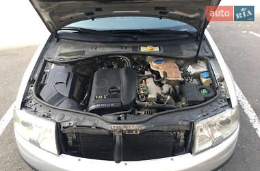 Лифтбек Skoda Superb 2006 в 