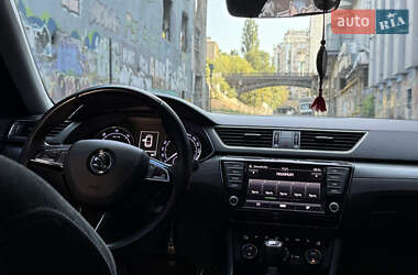 Лифтбек Skoda Superb 2017 в 