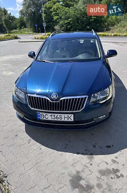 Універсал Skoda Superb 2014 в Львові