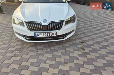 Универсал Skoda Superb 2019 в 