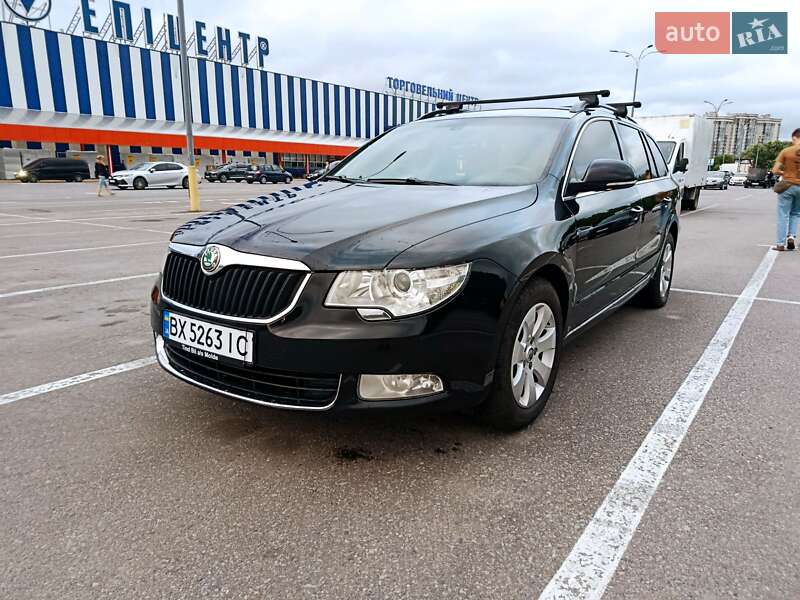 Универсал Skoda Superb 2011 в Хмельницком