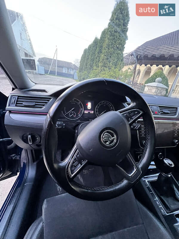 Универсал Skoda Superb 2017 в Шишковцах