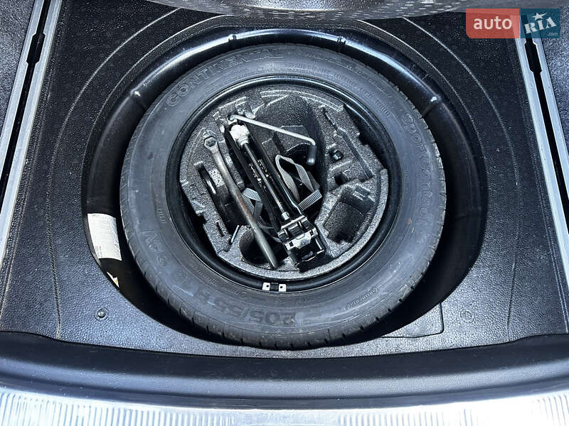 Универсал Skoda Superb 2010 в Луцке