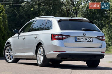 Универсал Skoda Superb 2017 в 