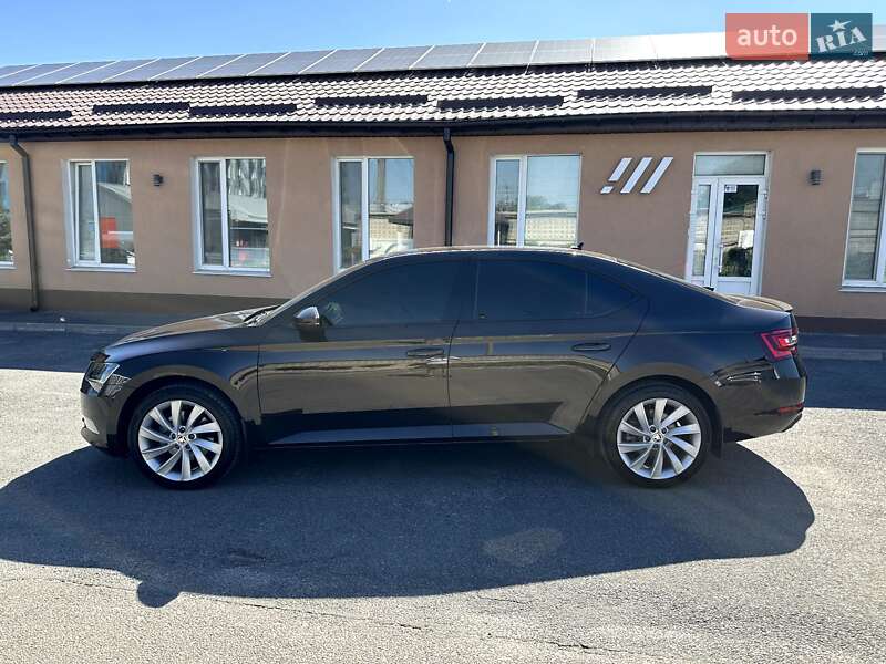 Ліфтбек Skoda Superb 2019 в Дніпрі