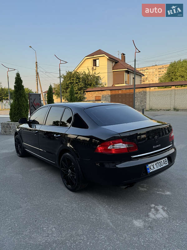 Лифтбек Skoda Superb 2012 в Харькове