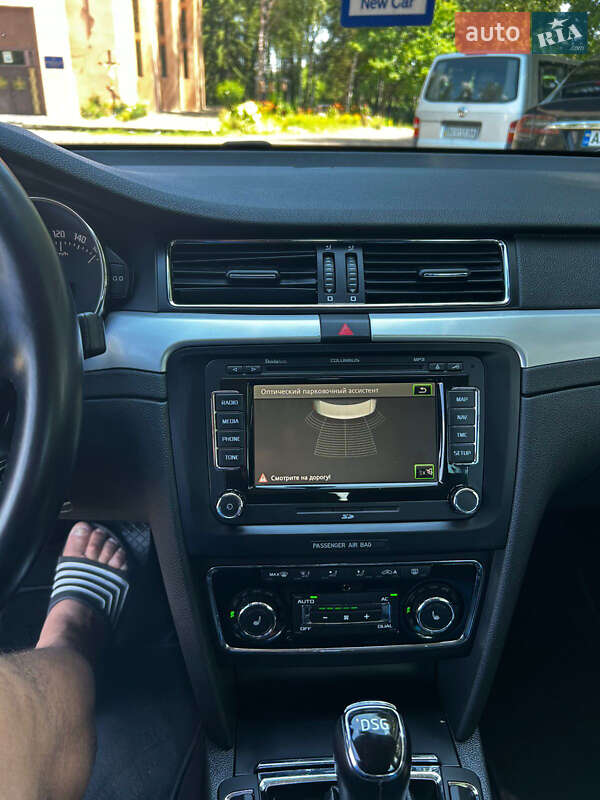 Лифтбек Skoda Superb 2013 в Черновцах