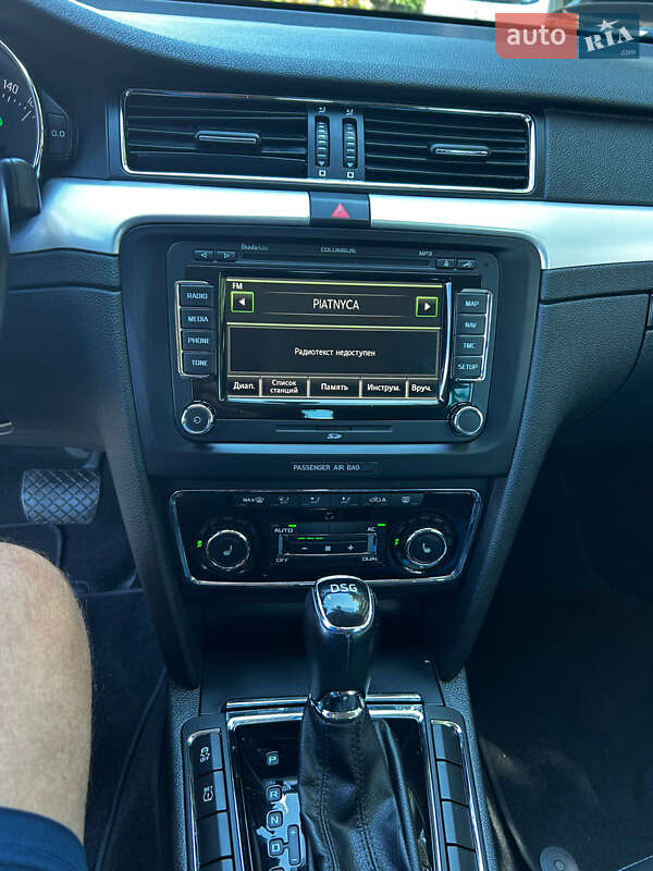 Лифтбек Skoda Superb 2013 в Черновцах