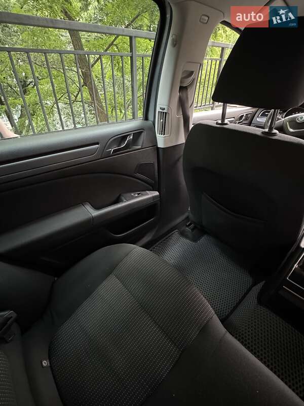 Лифтбек Skoda Superb 2009 в Киеве