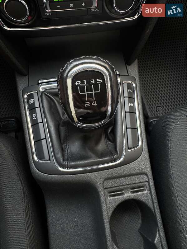 Лифтбек Skoda Superb 2009 в Киеве