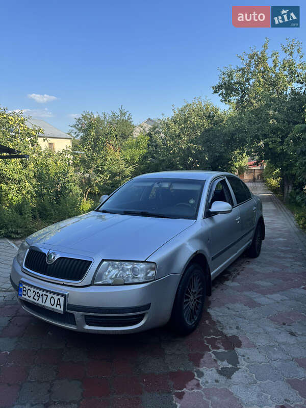 Skoda Superb 2007