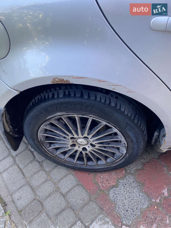 Лифтбек Skoda Superb 2007 в Львове