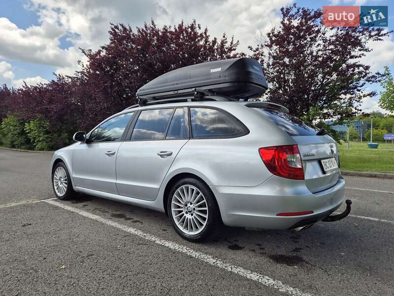 Универсал Skoda Superb 2014 в Львове