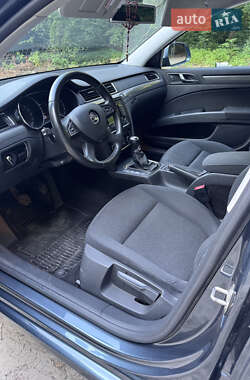 Универсал Skoda Superb 2013 в 