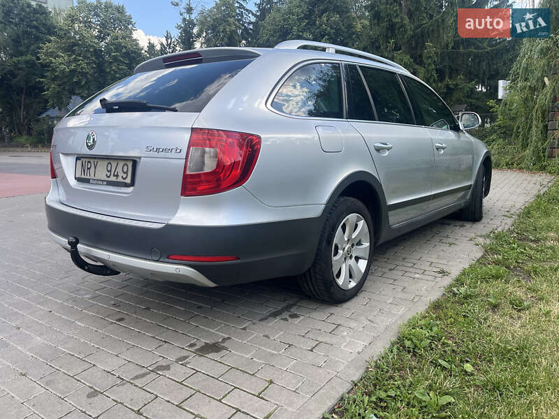 Универсал Skoda Superb 2013 в Радивилове