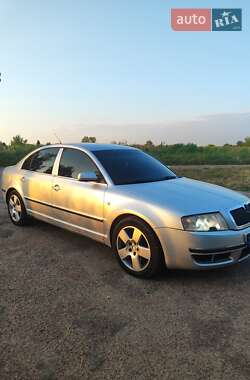 Лифтбек Skoda Superb 2006 в Калиновке