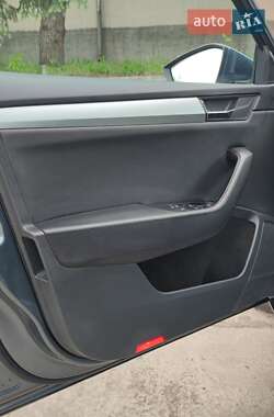 Универсал Skoda Superb 2015 в 