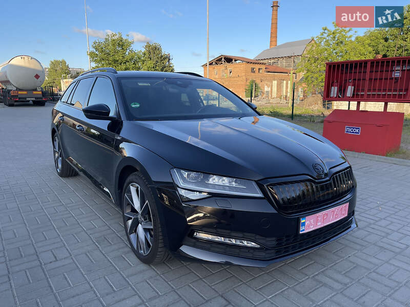 Універсал Skoda Superb 2021 в Житомирі
