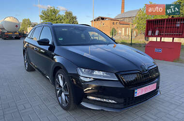 Универсал Skoda Superb 2021 в 