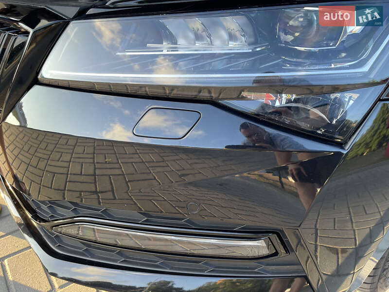 Універсал Skoda Superb 2021 в Житомирі